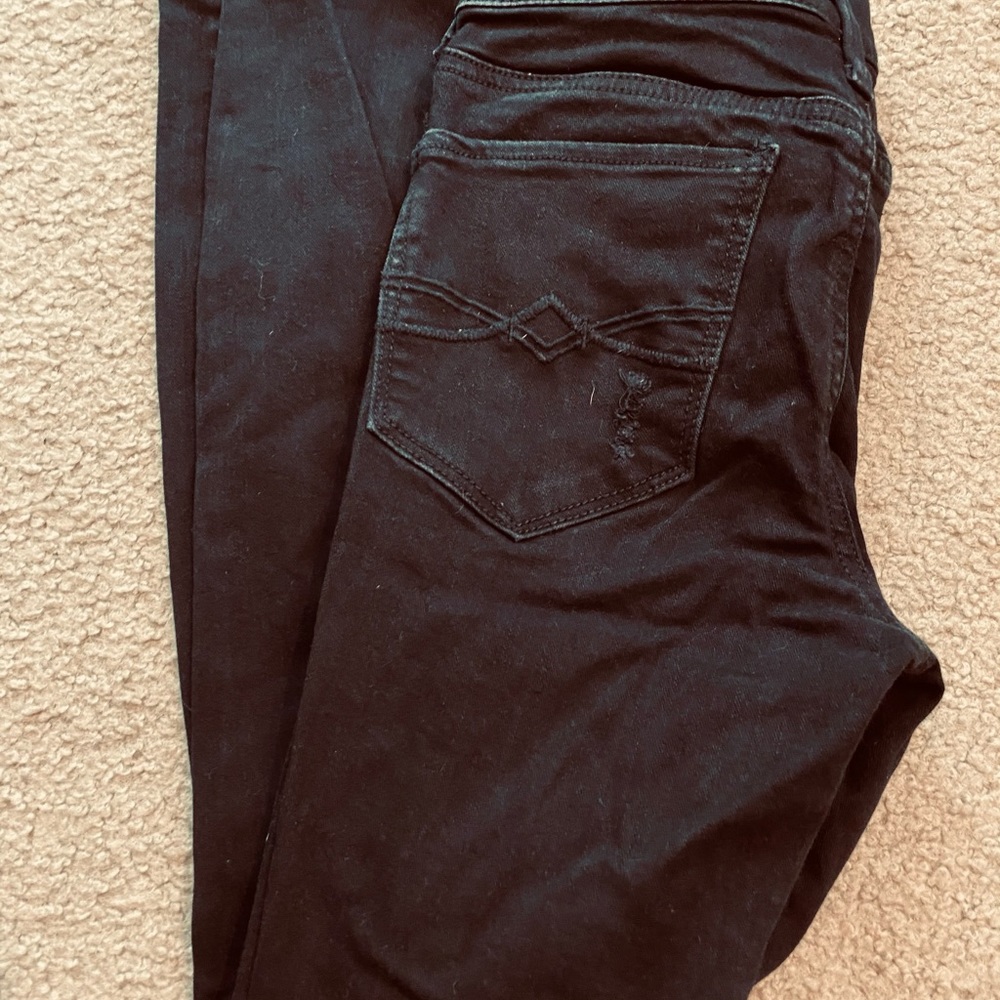 Women’s Ripped Skinny Jeans